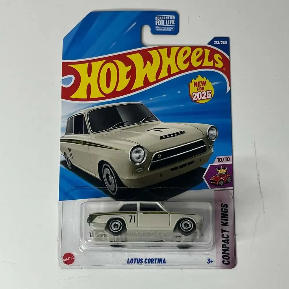 Lot of 10 Hot Wheels 1:64 Scale Diecast Cars